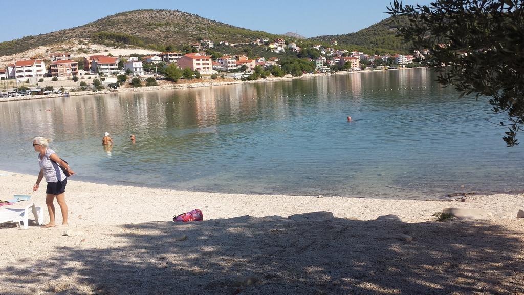 Villa Oleander Marina Rum bild