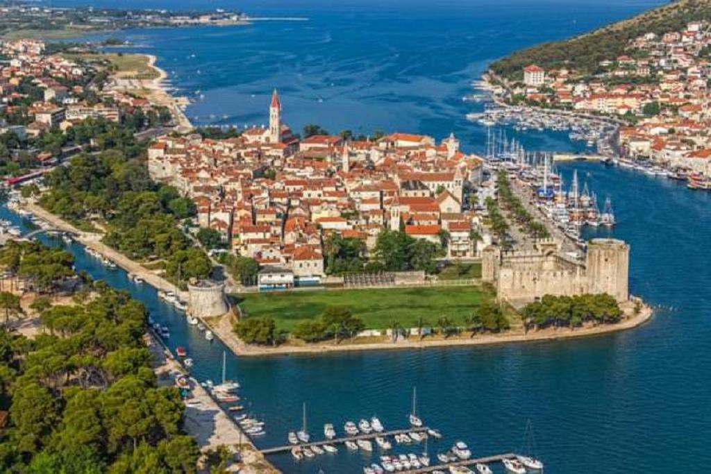 Villa Oleander Marina Exteriör bild