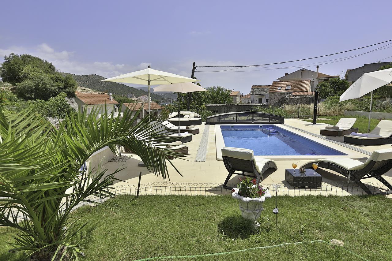Villa Oleander Marina Exteriör bild